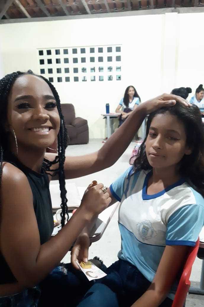Camacã: EJA promove Projeto Mulher Beleza numa noite memorável